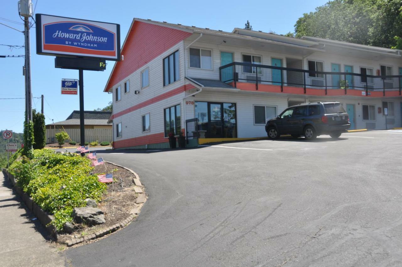 Howard Johnson By Wyndham Roseburg Exterior foto