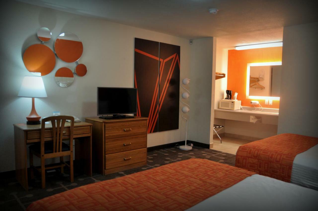 Howard Johnson By Wyndham Roseburg Exterior foto